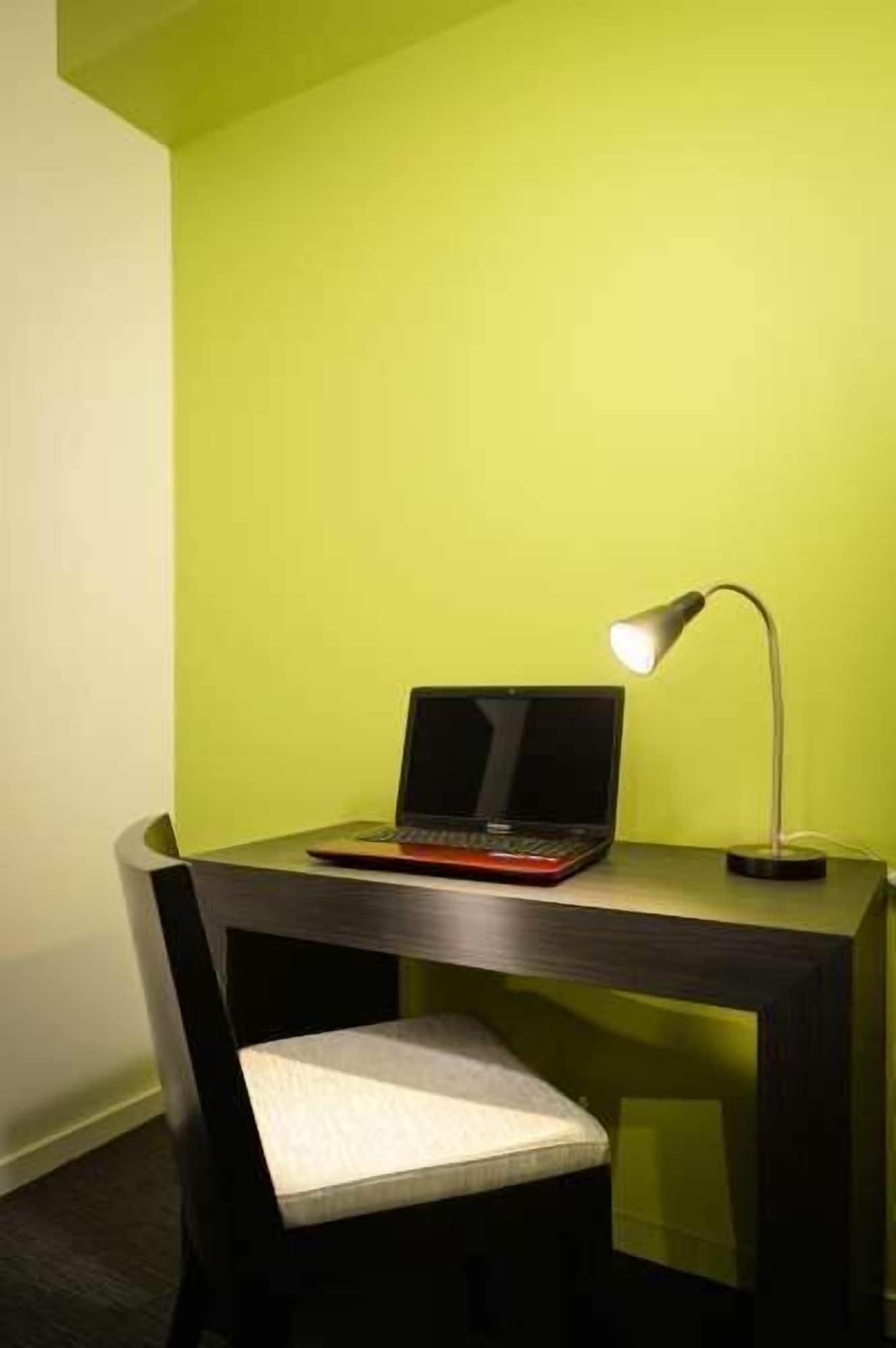Brit Hotel Confort Rouen Centre Εξωτερικό φωτογραφία