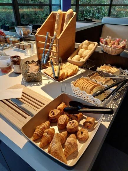 Brit Hotel Confort Rouen Centre Εξωτερικό φωτογραφία