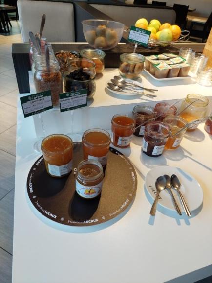 Brit Hotel Confort Rouen Centre Εξωτερικό φωτογραφία