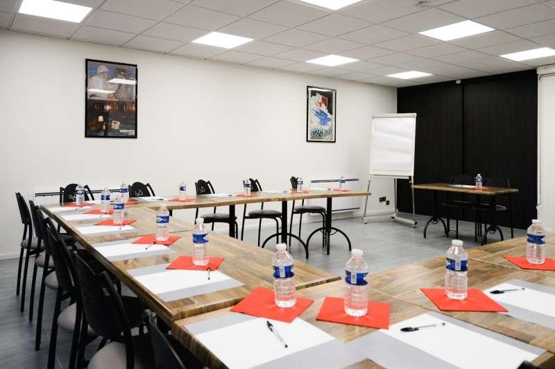 Brit Hotel Confort Rouen Centre Ανέσεις φωτογραφία