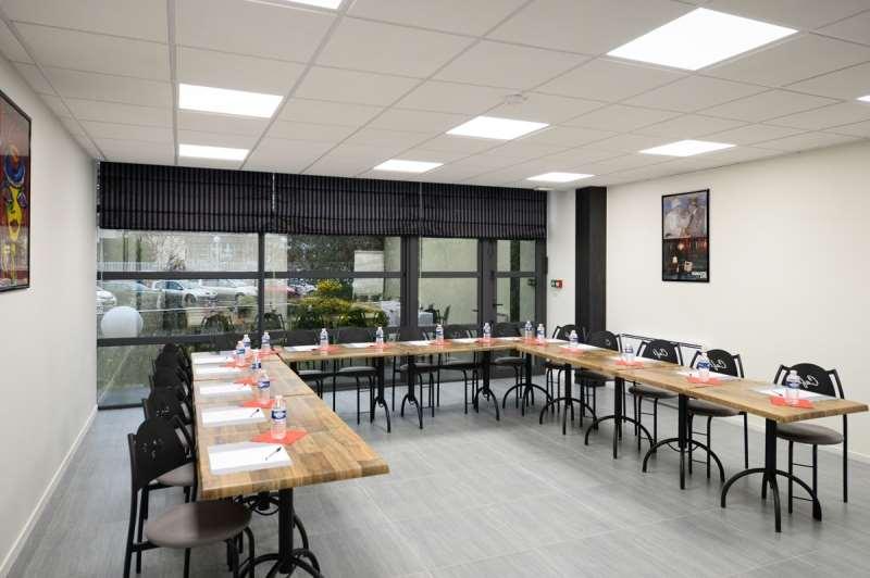 Brit Hotel Confort Rouen Centre Ανέσεις φωτογραφία