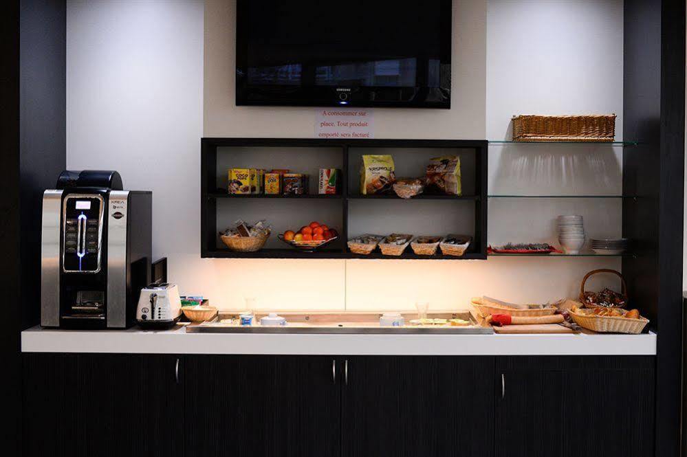 Brit Hotel Confort Rouen Centre Εξωτερικό φωτογραφία